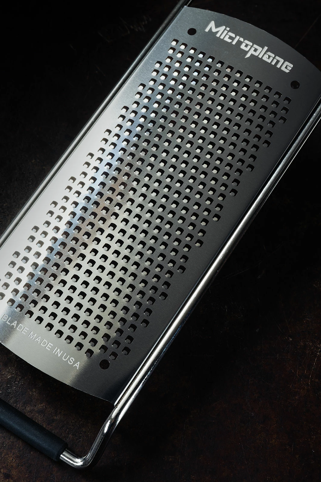 Microplane Gourmet Reibe Fein Schwarz 3 Microplane Gourmet Reibe Fein Schwarz – Bild 3