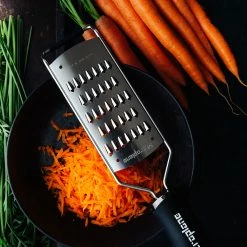 Microplane Gourmet Reibe Julienne Fein Schwarz -Zetzsche Geschäft IMG100145466 48944