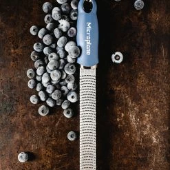 Zesterreiben & Zestenreißer Microplane Premium Classic Reibe Zester Denim Blau -Zetzsche Geschäft IMG100157313 48765