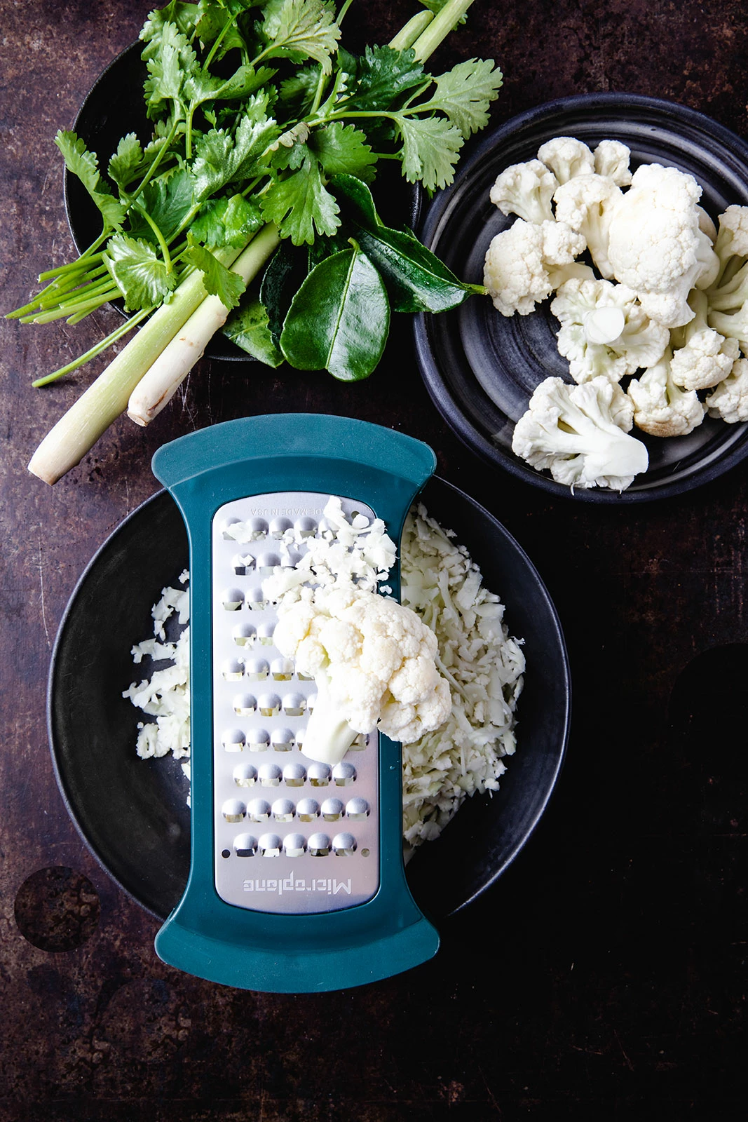 Käsereiben & Käsehobel Microplane Specialty Schüsselreibe Sehr Grob Petrolgrün 2 Käsereiben & Käsehobel Microplane Specialty Schüsselreibe Sehr Grob Petrolgrün – Bild 2