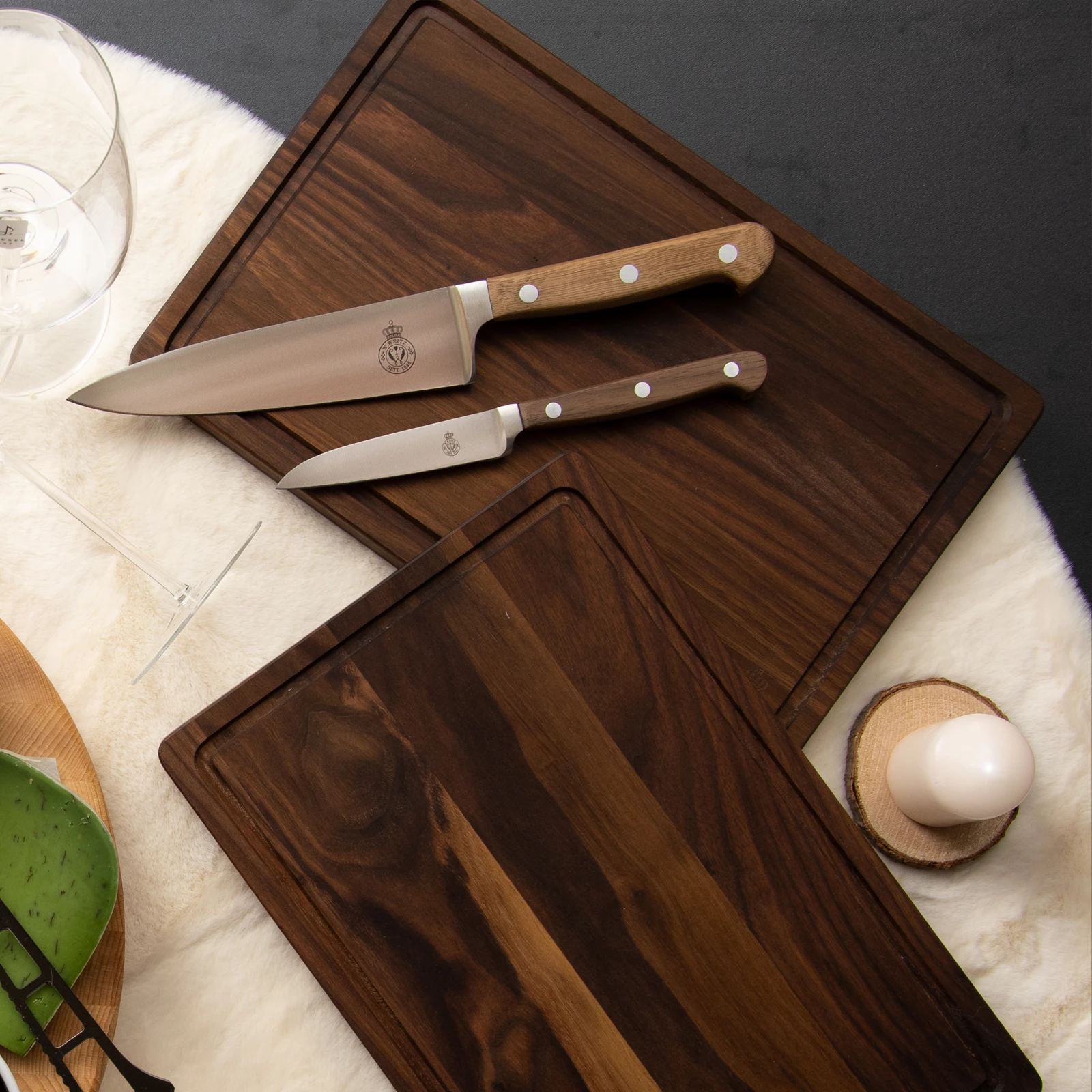 Schneidebretter WEITZ Tranchierbrett Mit Saftrille 31x20x2cm Walnuss Geölt Kollektion Weitz 2 Schneidebretter WEITZ Tranchierbrett Mit Saftrille 31x20x2cm Walnuss Geölt Kollektion Weitz – Bild 2